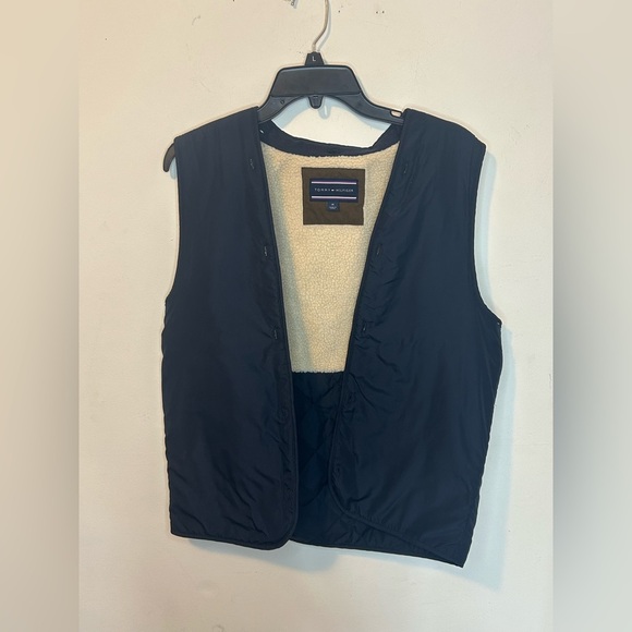 Tommy hilfiger blue Vest with Cream Lining size M - Picture 1 of 5